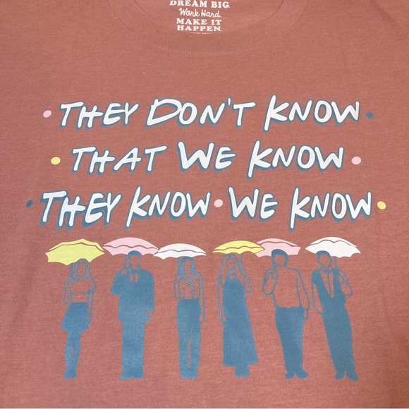 NWT JADELYNN BROOKE Friends Graphic Sleep Shirt “They Don’t Know” Size Large XL - Picture 5 of 11
